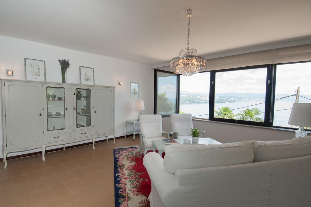 Apartments Daniel Opatija Rum bild