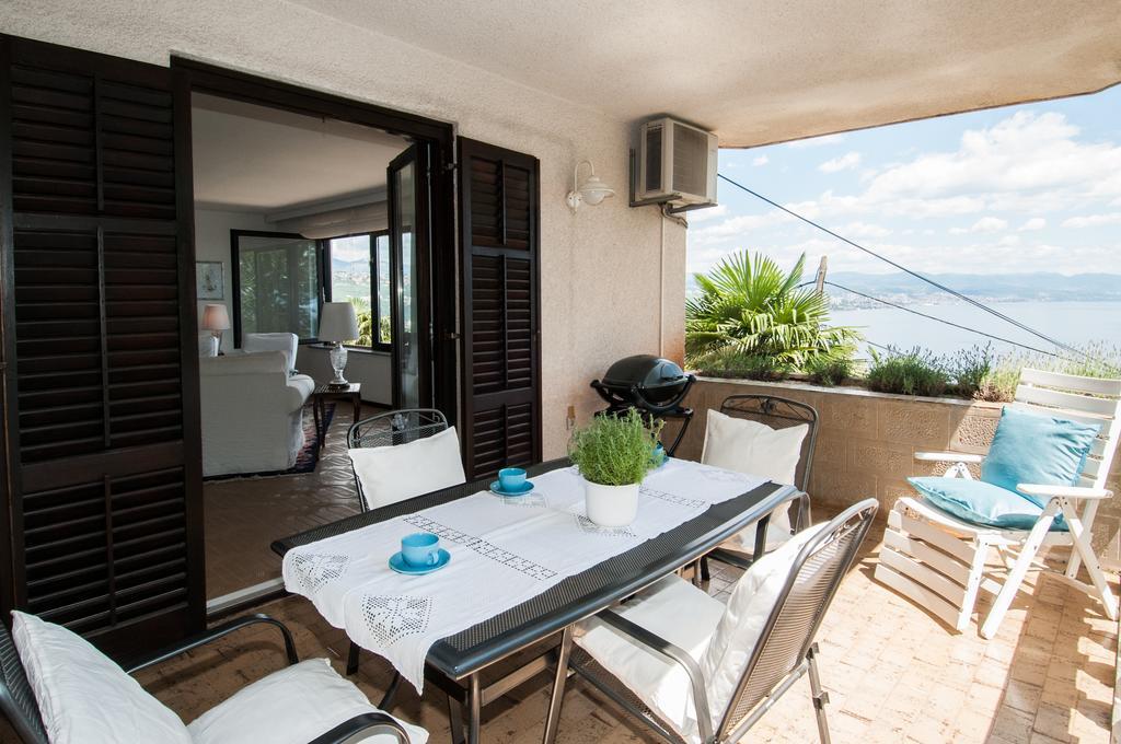 Apartments Daniel Opatija Rum bild