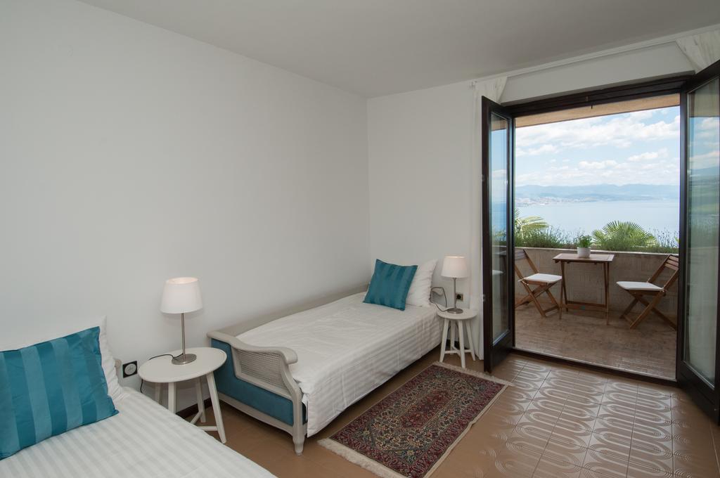 Apartments Daniel Opatija Rum bild